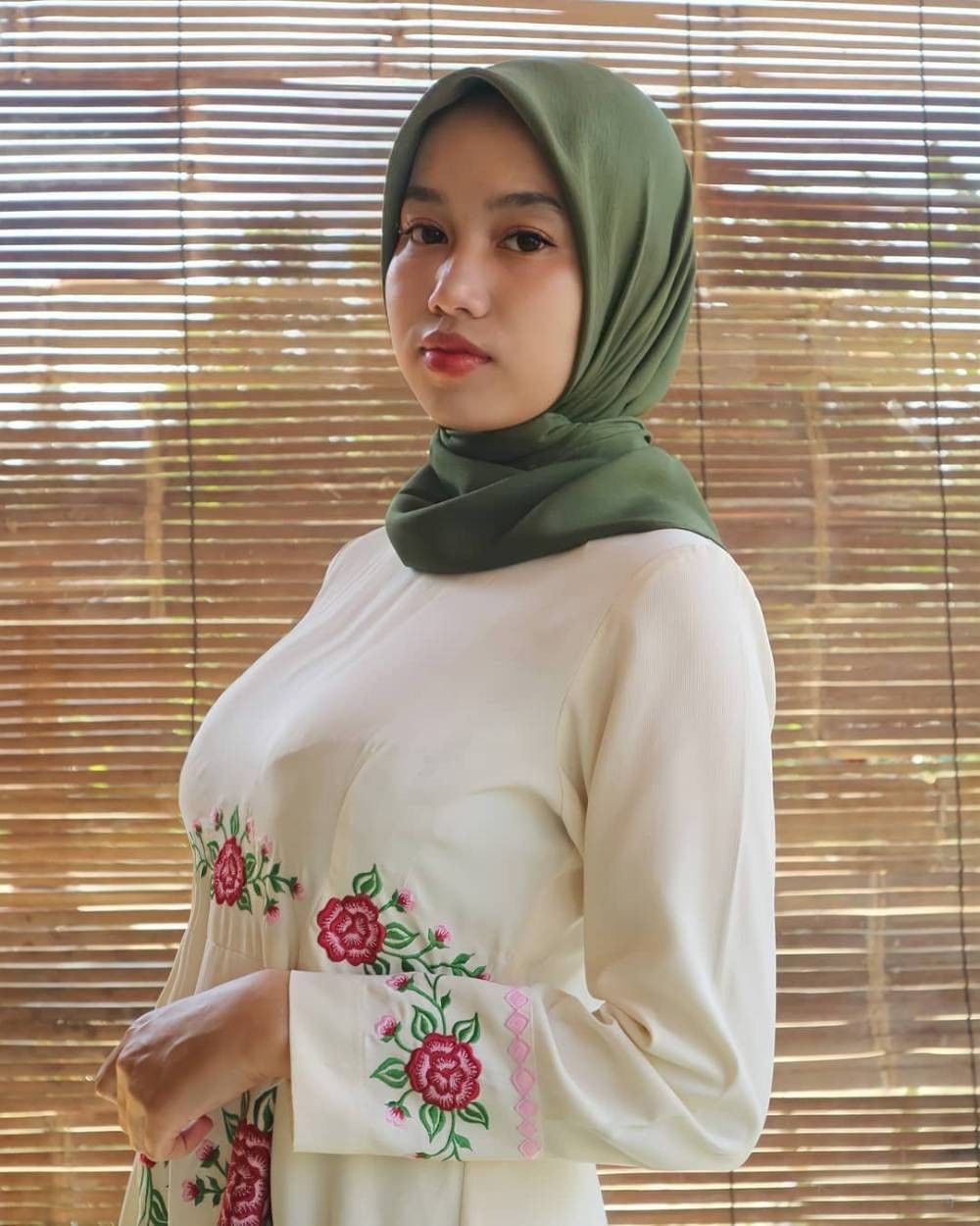 Revealed! 5 Surprising Facts About Viral Indo Hijab Terikat Janji Di Hadapanmu